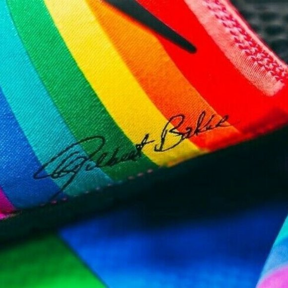 NIKE Benassi JDI Pride Betrue SLIDES Men's - Picture 12 of 12